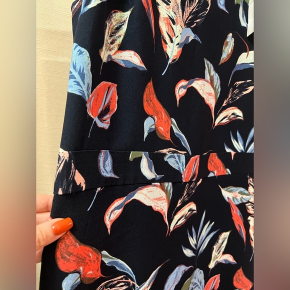 Banana Republic Floral Fit & Flare Leaf Dress – Size 14 Tall Layered Skirt - Picture 4 of 8